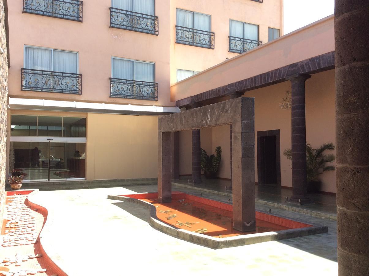 Hotel Candiles Valle de Santiago Exterior photo